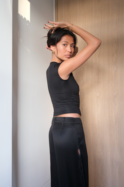 The Iris Top | Black