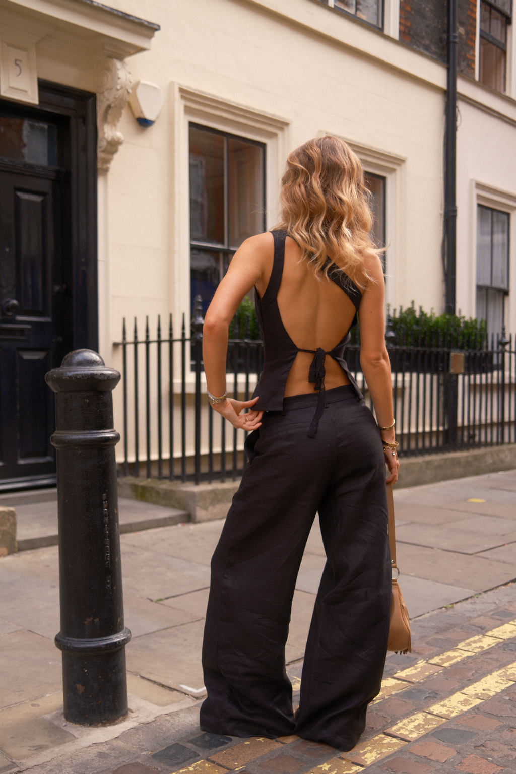 Malin One Shoulder Top | Black Linen