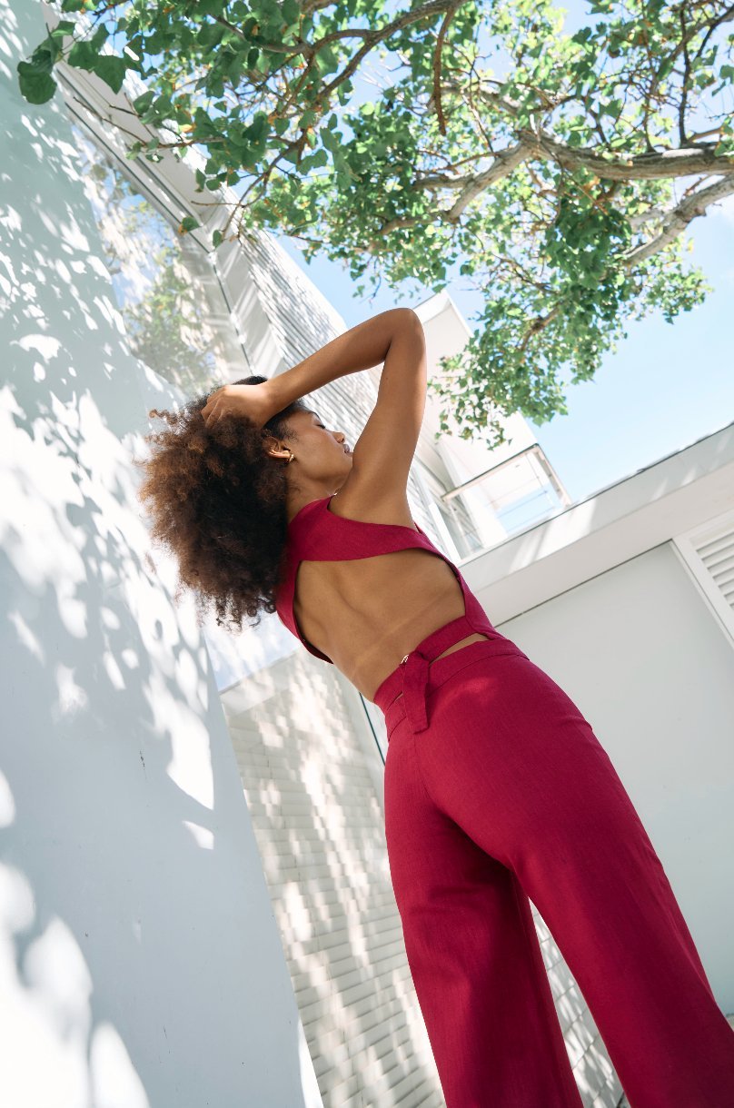 Rasberry Linen Suit 02 - Alchemy London